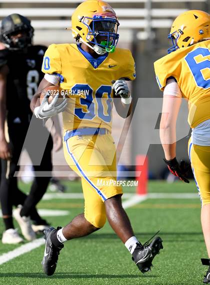 Thumbnail 2 in Boyd-Buchanan vs Lookout Valley (Blue Cross Blue Shield Jamboree) photogallery.