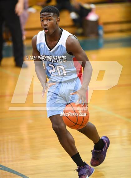 Thumbnail 2 in Archbishop Rummel vs Hahnville (Country Day Classic) photogallery.