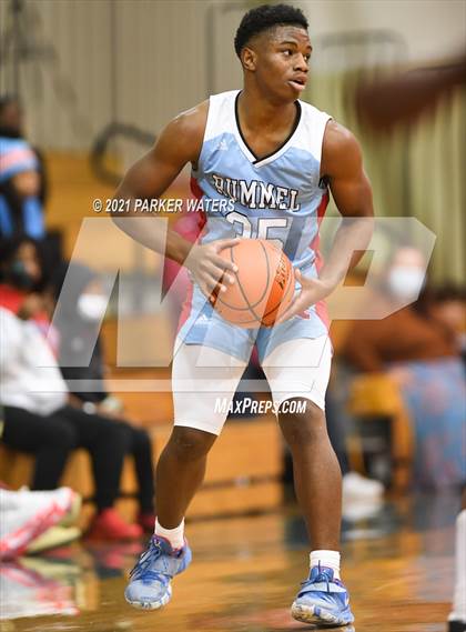Thumbnail 3 in Archbishop Rummel vs Hahnville (Country Day Classic) photogallery.