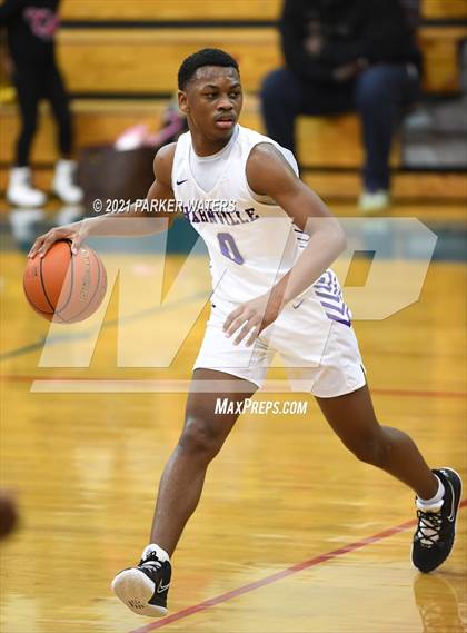 Thumbnail 1 in Archbishop Rummel vs Hahnville (Country Day Classic) photogallery.