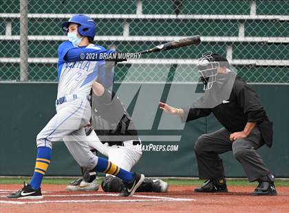 Thumbnail 2 in Aloha @ Jesuit photogallery.