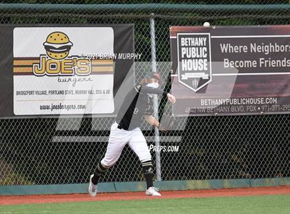 Thumbnail 3 in Aloha @ Jesuit photogallery.