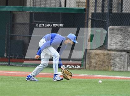 Thumbnail 2 in Aloha @ Jesuit photogallery.