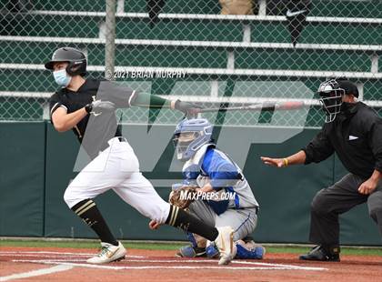 Thumbnail 2 in Aloha @ Jesuit photogallery.