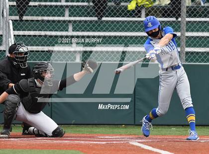 Thumbnail 1 in Aloha @ Jesuit photogallery.