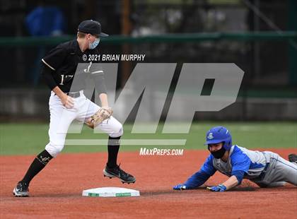 Thumbnail 1 in Aloha @ Jesuit photogallery.