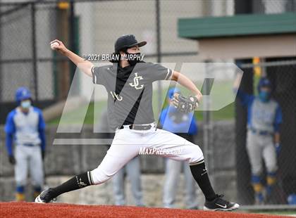 Thumbnail 3 in Aloha @ Jesuit photogallery.
