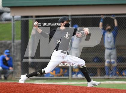 Thumbnail 1 in Aloha @ Jesuit photogallery.