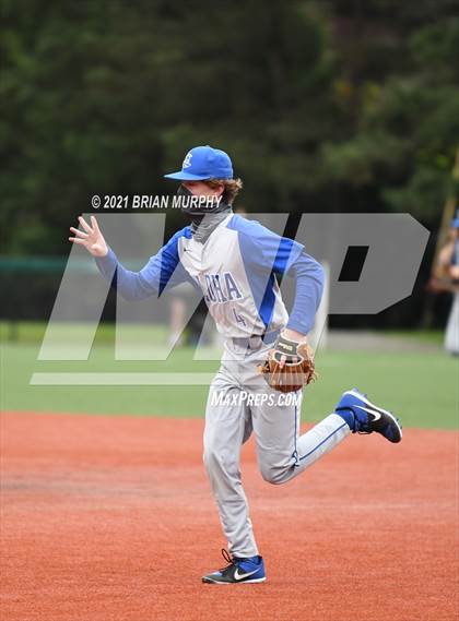 Thumbnail 1 in Aloha @ Jesuit photogallery.
