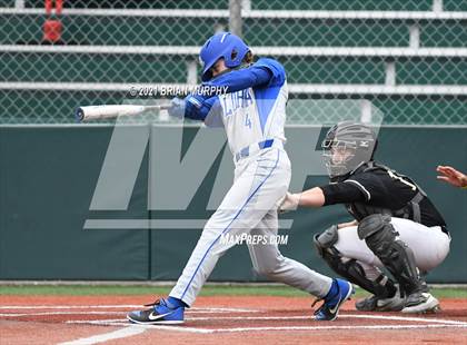 Thumbnail 1 in Aloha @ Jesuit photogallery.