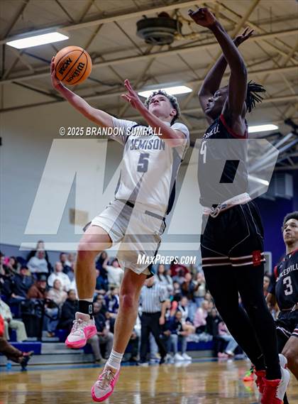 Thumbnail 1 in Jemison vs Maplesville (Chilton County Tournament Semifinal) photogallery.