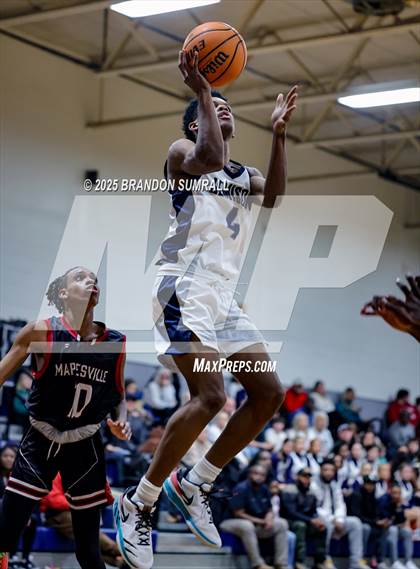 Thumbnail 1 in Jemison vs Maplesville (Chilton County Tournament Semifinal) photogallery.