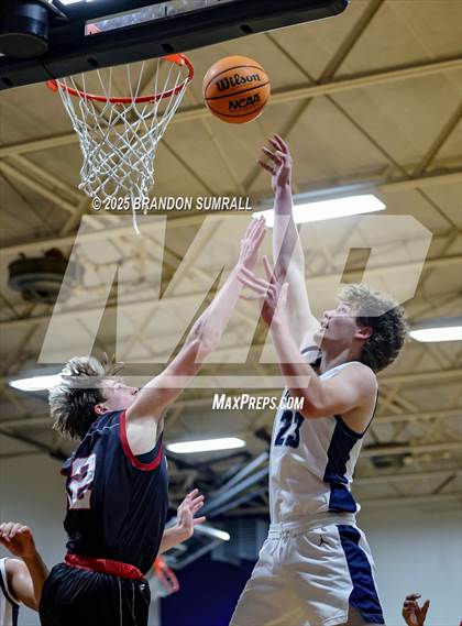 Thumbnail 1 in Jemison vs Maplesville (Chilton County Tournament Semifinal) photogallery.