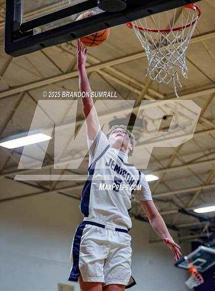 Thumbnail 2 in Jemison vs Maplesville (Chilton County Tournament Semifinal) photogallery.