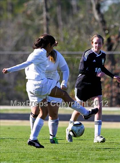 Thumbnail 2 in St. Agnes Academy vs Spring (TWHS Lady Highlander Invitational) photogallery.