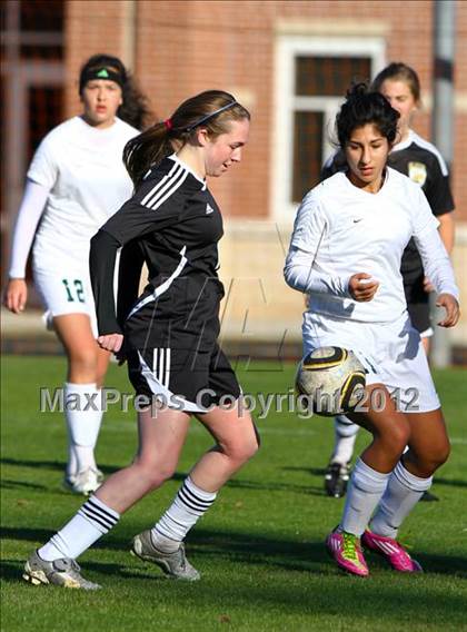 Thumbnail 2 in St. Agnes Academy vs Spring (TWHS Lady Highlander Invitational) photogallery.
