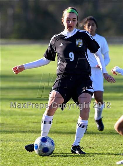 Thumbnail 3 in St. Agnes Academy vs Spring (TWHS Lady Highlander Invitational) photogallery.