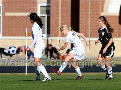 Thumbnail 3 in St. Agnes Academy vs Spring (TWHS Lady Highlander Invitational) photogallery.
