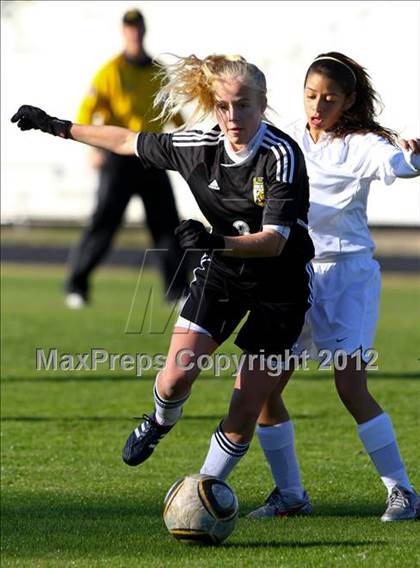 Thumbnail 3 in St. Agnes Academy vs Spring (TWHS Lady Highlander Invitational) photogallery.