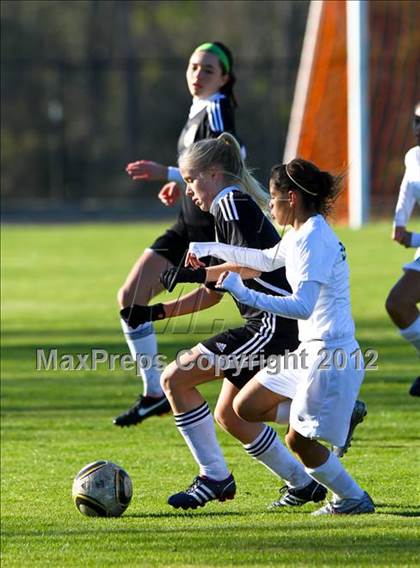 Thumbnail 3 in St. Agnes Academy vs Spring (TWHS Lady Highlander Invitational) photogallery.
