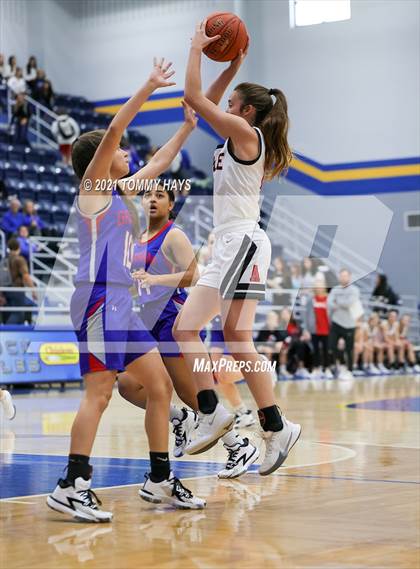 Thumbnail 3 in Argyle vs Graham (Brock Showcase) photogallery.