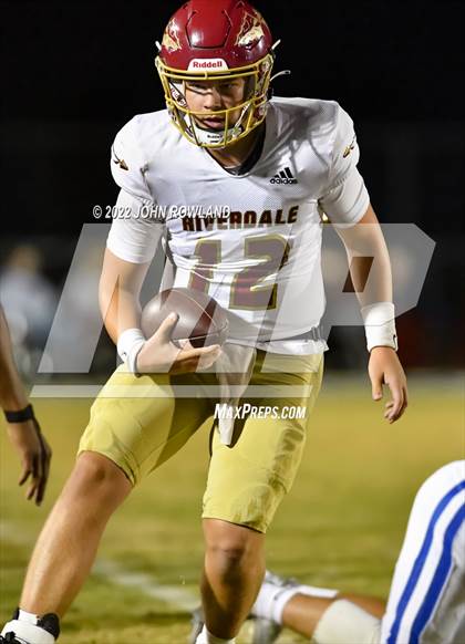 Thumbnail 1 in Riverdale vs Lebanon (TSSAA D1-6A First Round Playoffs) photogallery.
