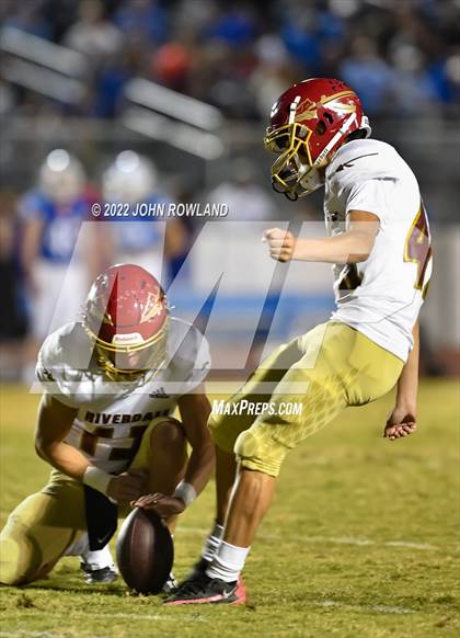 Thumbnail 3 in Riverdale vs Lebanon (TSSAA D1-6A First Round Playoffs) photogallery.