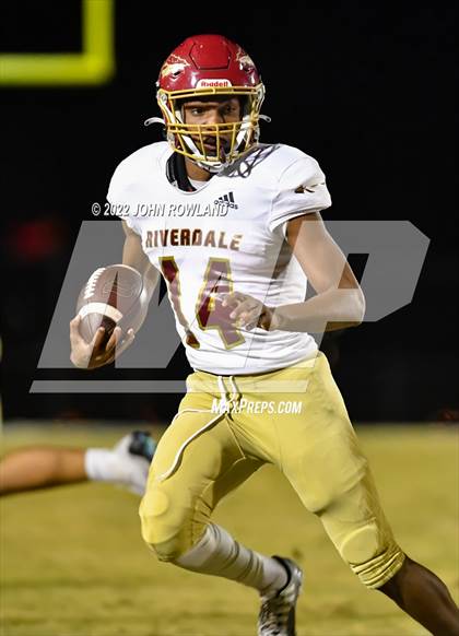 Thumbnail 3 in Riverdale vs Lebanon (TSSAA D1-6A First Round Playoffs) photogallery.