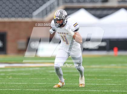 Thumbnail 3 in Hillsboro vs. Kearney (MSHSAA Class 4 Championship) photogallery.