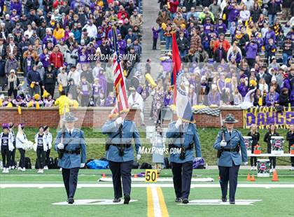 Thumbnail 1 in Hillsboro vs. Kearney (MSHSAA Class 4 Championship) photogallery.