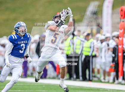 Thumbnail 1 in Hillsboro vs. Kearney (MSHSAA Class 4 Championship) photogallery.