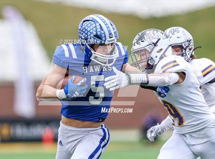 Thumbnail 1 in Hillsboro vs. Kearney (MSHSAA Class 4 Championship) photogallery.