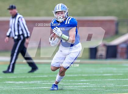 Thumbnail 3 in Hillsboro vs. Kearney (MSHSAA Class 4 Championship) photogallery.