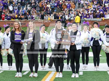 Thumbnail 2 in Hillsboro vs. Kearney (MSHSAA Class 4 Championship) photogallery.