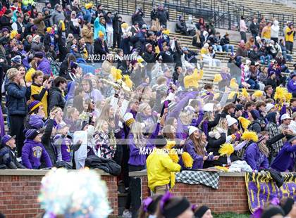 Thumbnail 2 in Hillsboro vs. Kearney (MSHSAA Class 4 Championship) photogallery.