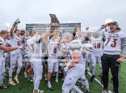 Thumbnail 1 in Hillsboro vs. Kearney (MSHSAA Class 4 Championship) photogallery.