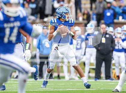 Thumbnail 3 in Hillsboro vs. Kearney (MSHSAA Class 4 Championship) photogallery.
