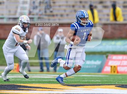 Thumbnail 3 in Hillsboro vs. Kearney (MSHSAA Class 4 Championship) photogallery.