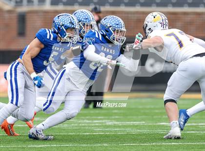 Thumbnail 2 in Hillsboro vs. Kearney (MSHSAA Class 4 Championship) photogallery.