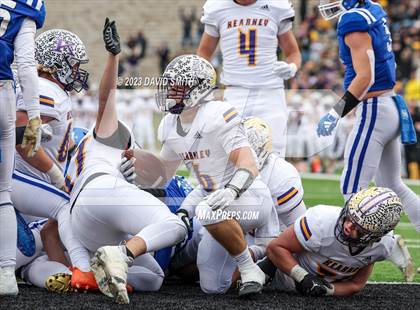 Thumbnail 1 in Hillsboro vs. Kearney (MSHSAA Class 4 Championship) photogallery.