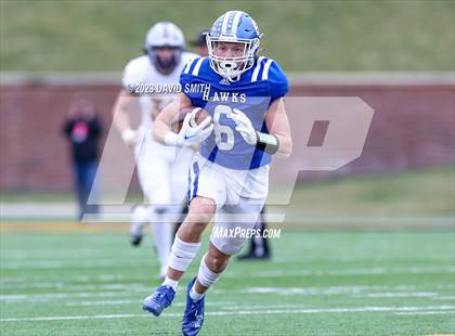 Thumbnail 1 in Hillsboro vs. Kearney (MSHSAA Class 4 Championship) photogallery.