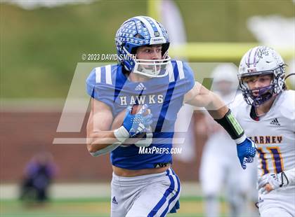 Thumbnail 1 in Hillsboro vs. Kearney (MSHSAA Class 4 Championship) photogallery.