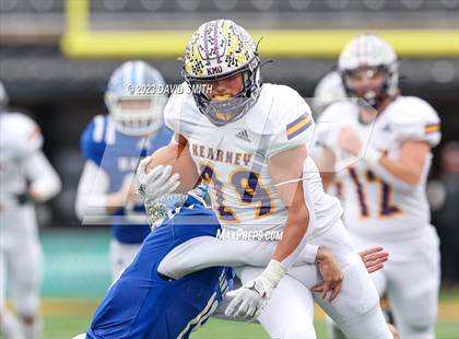 Thumbnail 3 in Hillsboro vs. Kearney (MSHSAA Class 4 Championship) photogallery.