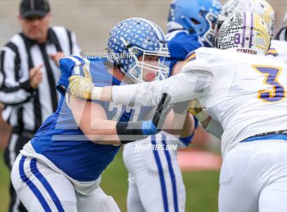 Thumbnail 3 in Hillsboro vs. Kearney (MSHSAA Class 4 Championship) photogallery.