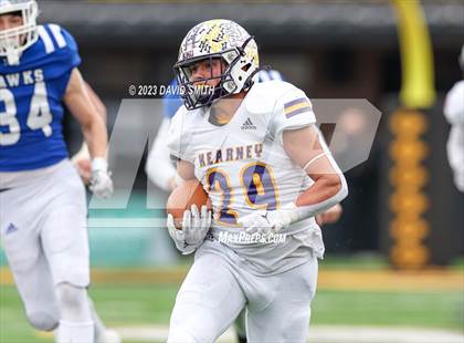 Thumbnail 2 in Hillsboro vs. Kearney (MSHSAA Class 4 Championship) photogallery.