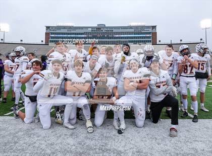 Thumbnail 1 in Hillsboro vs. Kearney (MSHSAA Class 4 Championship) photogallery.