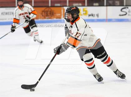 Thumbnail 3 in Trenton @ Houghton photogallery.