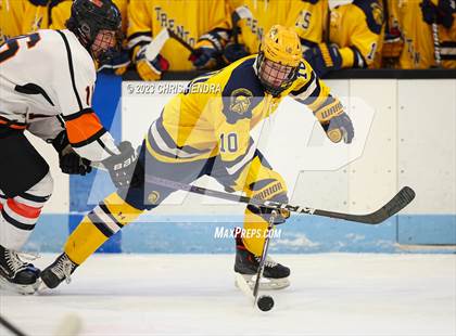 Thumbnail 1 in Trenton @ Houghton photogallery.
