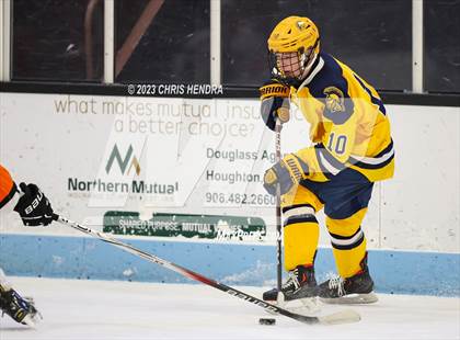 Thumbnail 2 in Trenton @ Houghton photogallery.