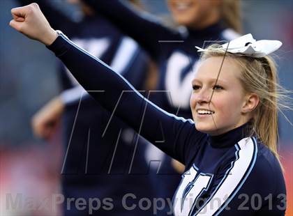 Thumbnail 1 in Valor Christian vs. Fairview (CHSAA 5A Final) photogallery.
